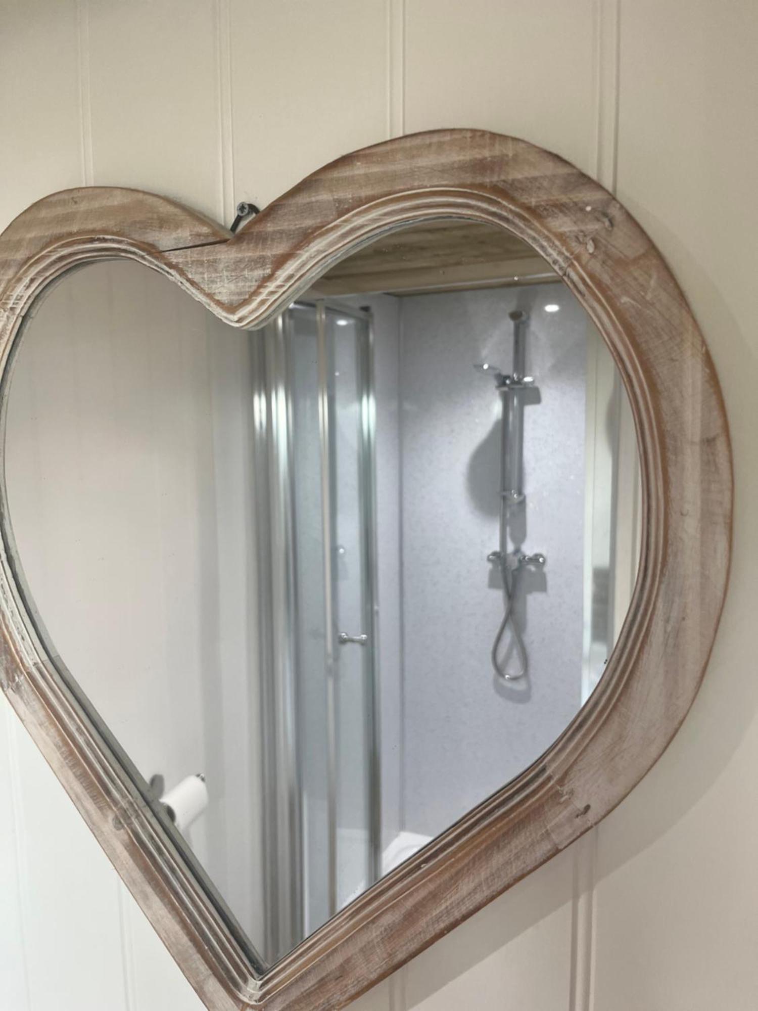 Lodge The Pod & Cwtch Luxury Aberaeron